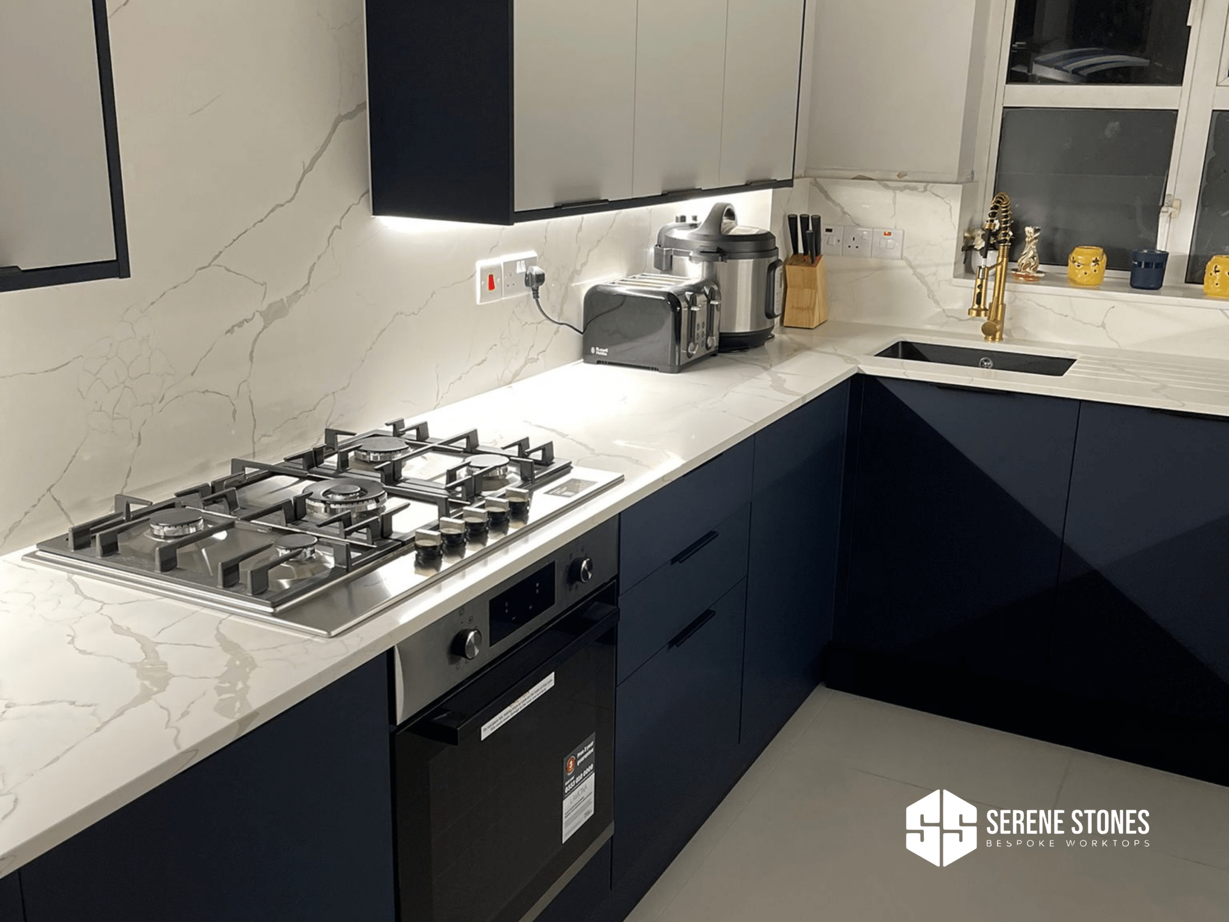 Custom-cut quartz kitchen worktops for a perfect fit.