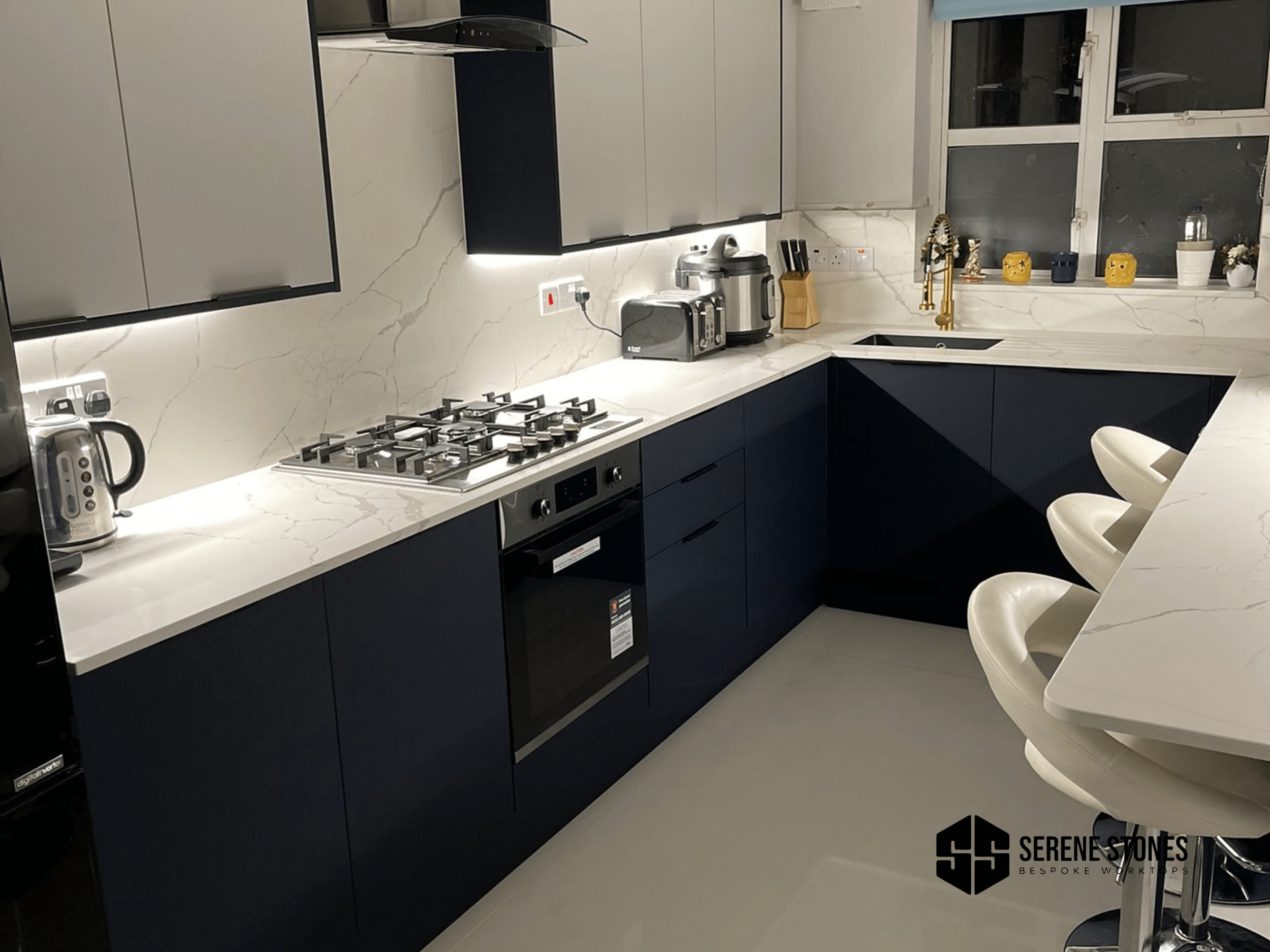 Durable granite kitchen worktops for high-traffic areas.
