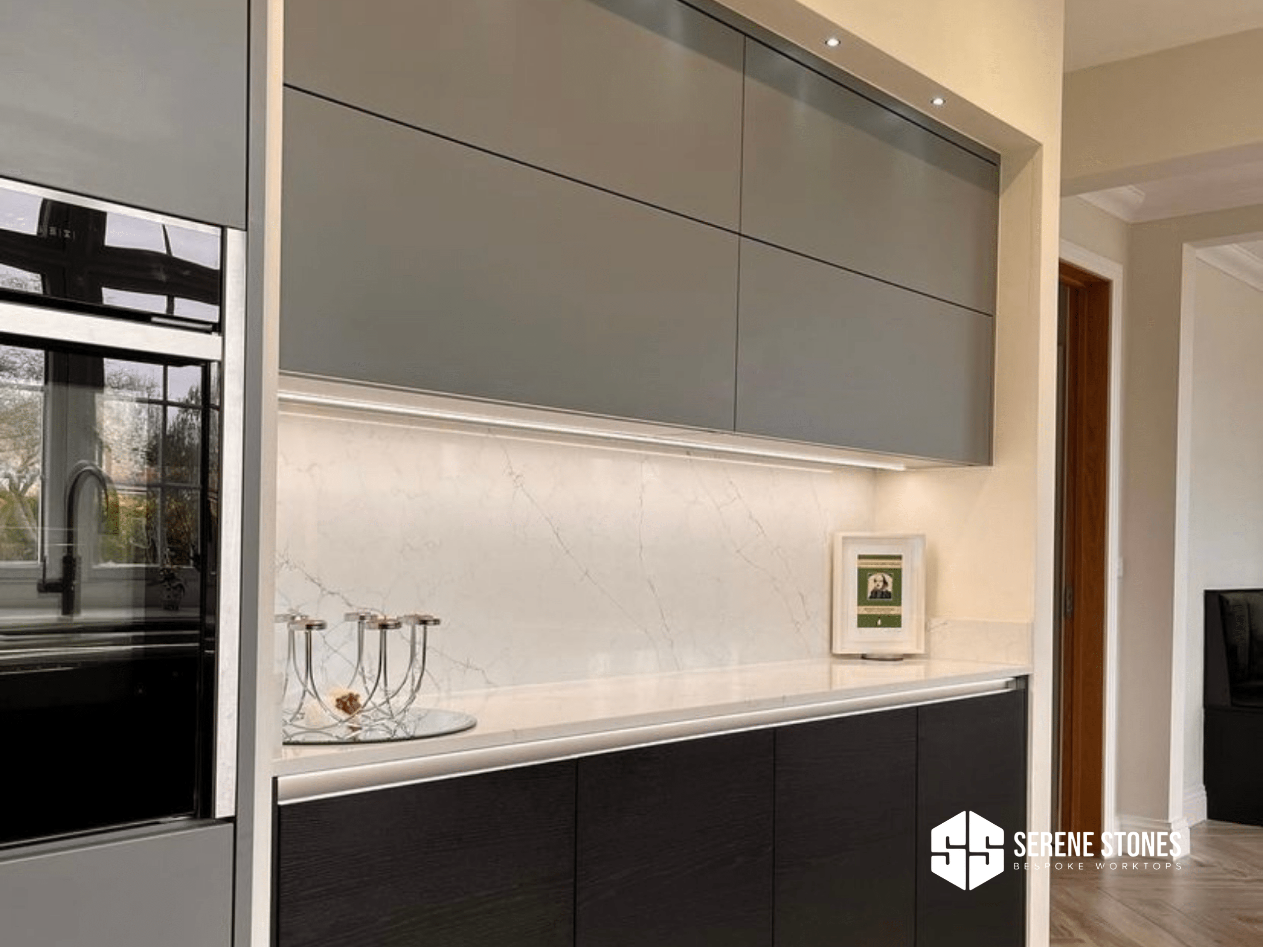 Glossy quartz countertops perfect for modern homes.