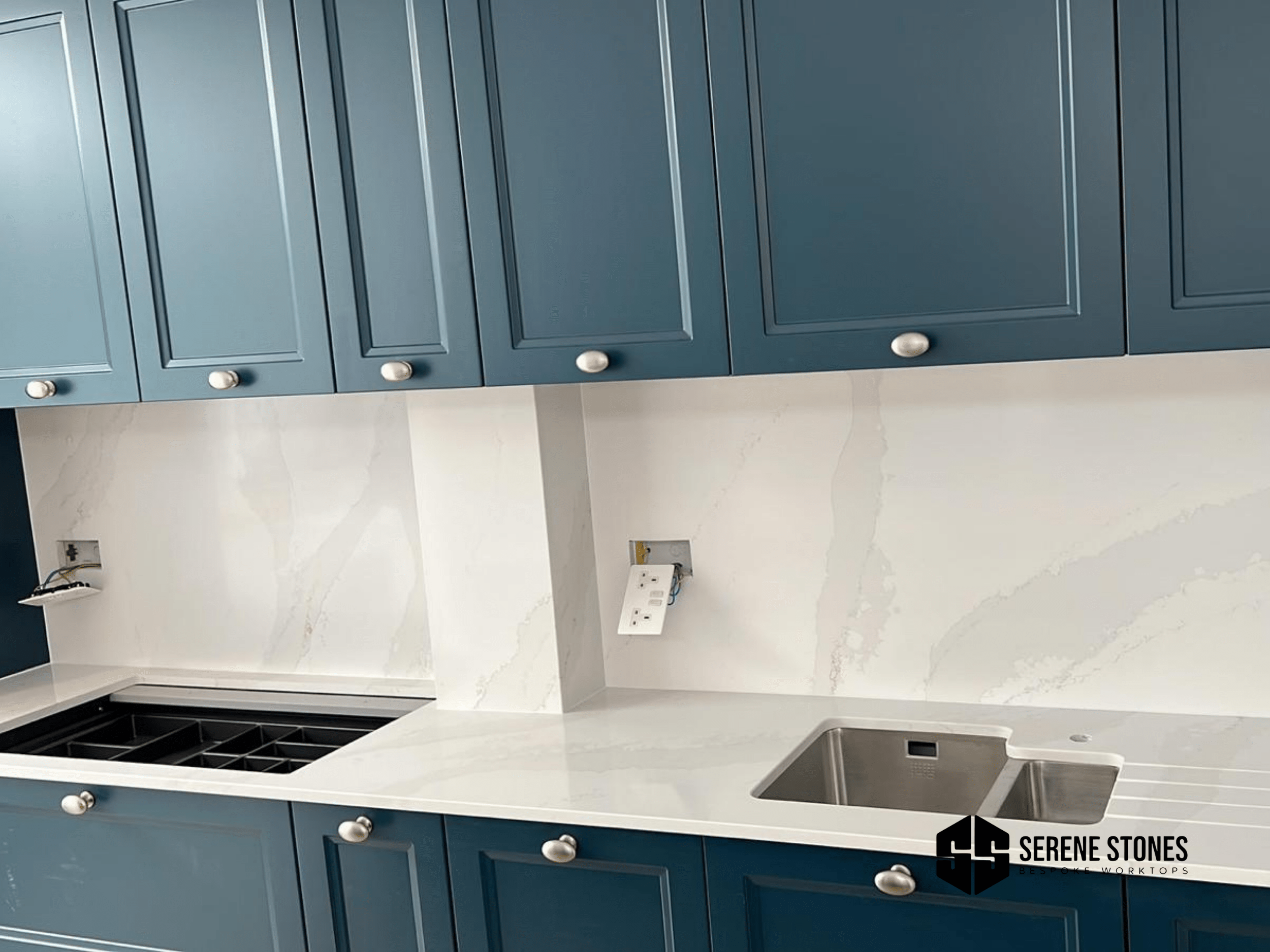 High-gloss quartz worktops with a stunning finish.
