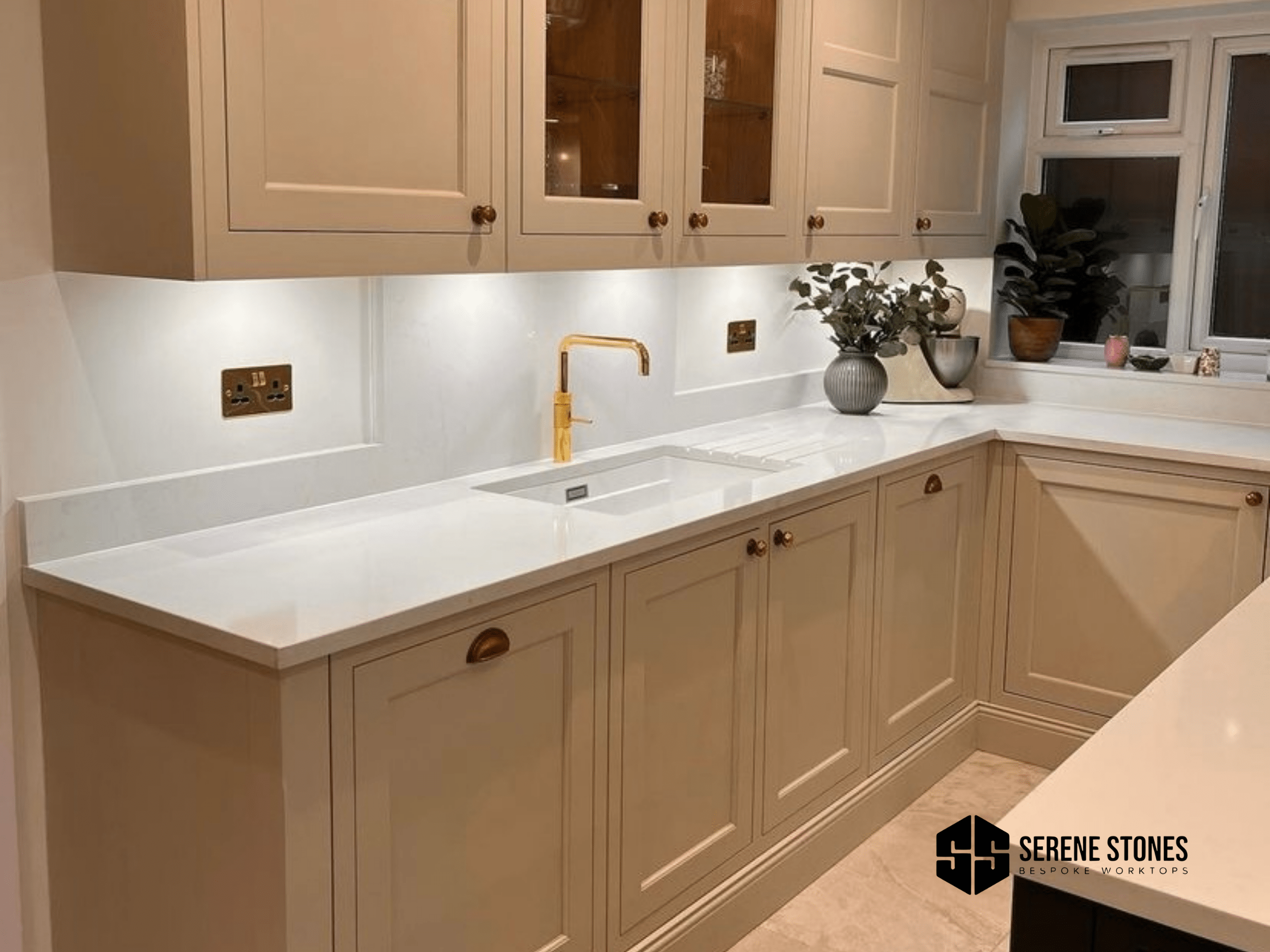 High-quality quartz kitchen worktop by Serene Stones.